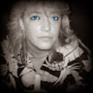 Meet your Posher, Stacie